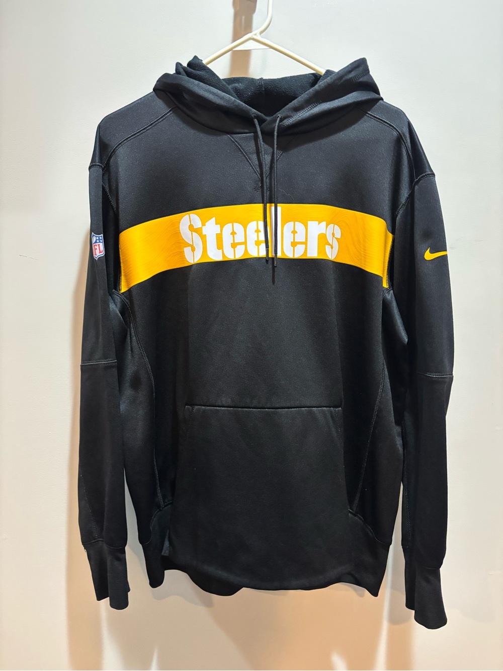 Official Nike Pittsburgh Steelers Black & Gold Hoodie like new